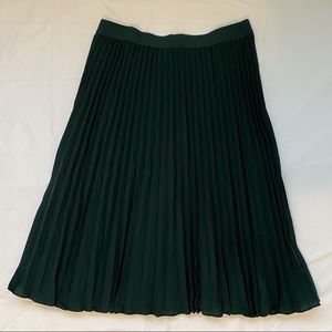 Kate Kasin Midi Pleated Skirt Dark Green
